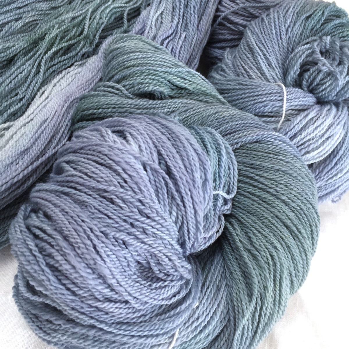 4ply Hy Strangea - Image 6